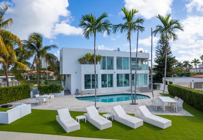 Villa/Dettached house in Miami - Villa Wynn