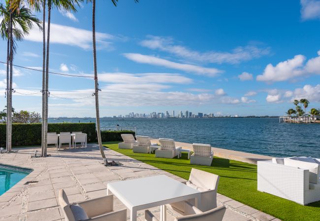 Villa/Dettached house in Miami - Villa Wynn